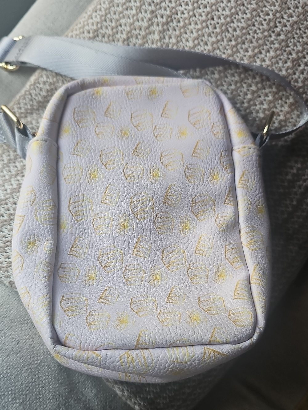 AWESOME DISNEY BUCKLE DOWN  TANGLED SATCHEL CROSSBODY BAG - Picture 2 of 9